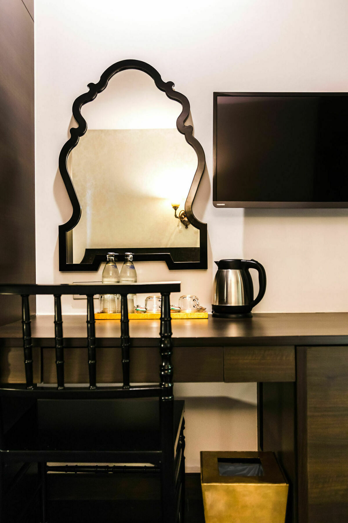 The Fah Silom Hotel Bangkok Bagian luar foto